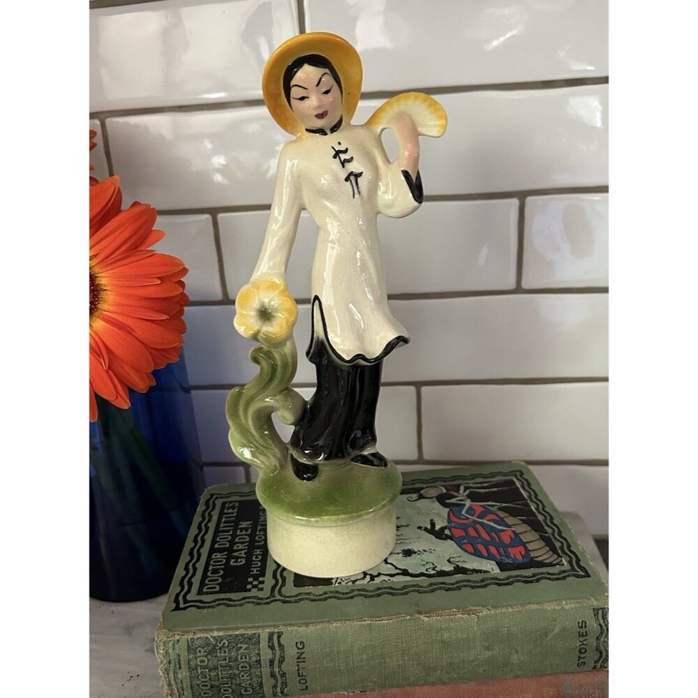 Vintage MCM 1950's Kitsch Asian Lady Yellows Flowers Statue Made in Japan